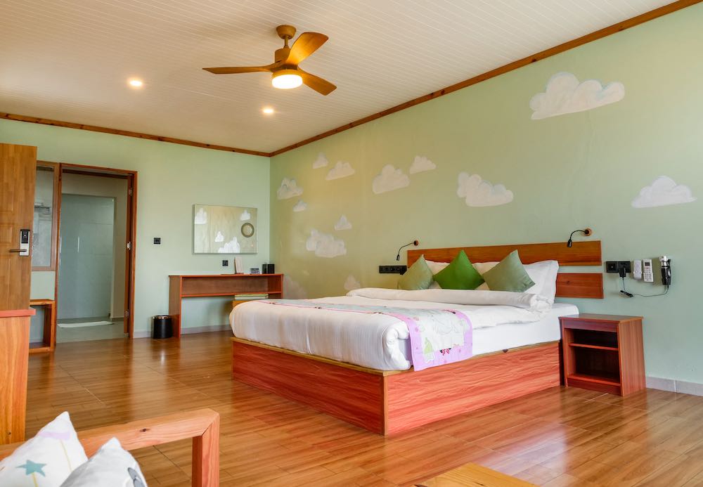 Family Villa at South Palm, view 2